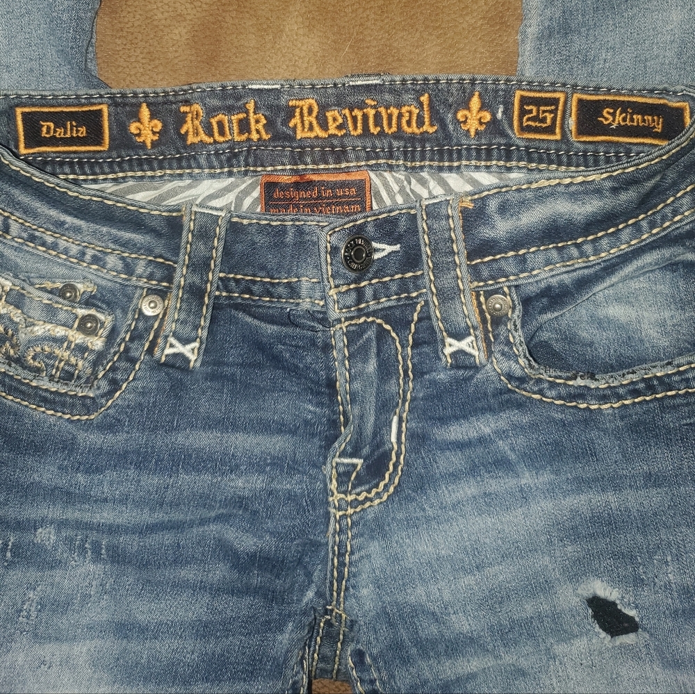 Rock Revival Dalia Skinny Jeans